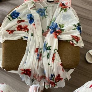 Super cozy mesh cardigan with blue and red flower print